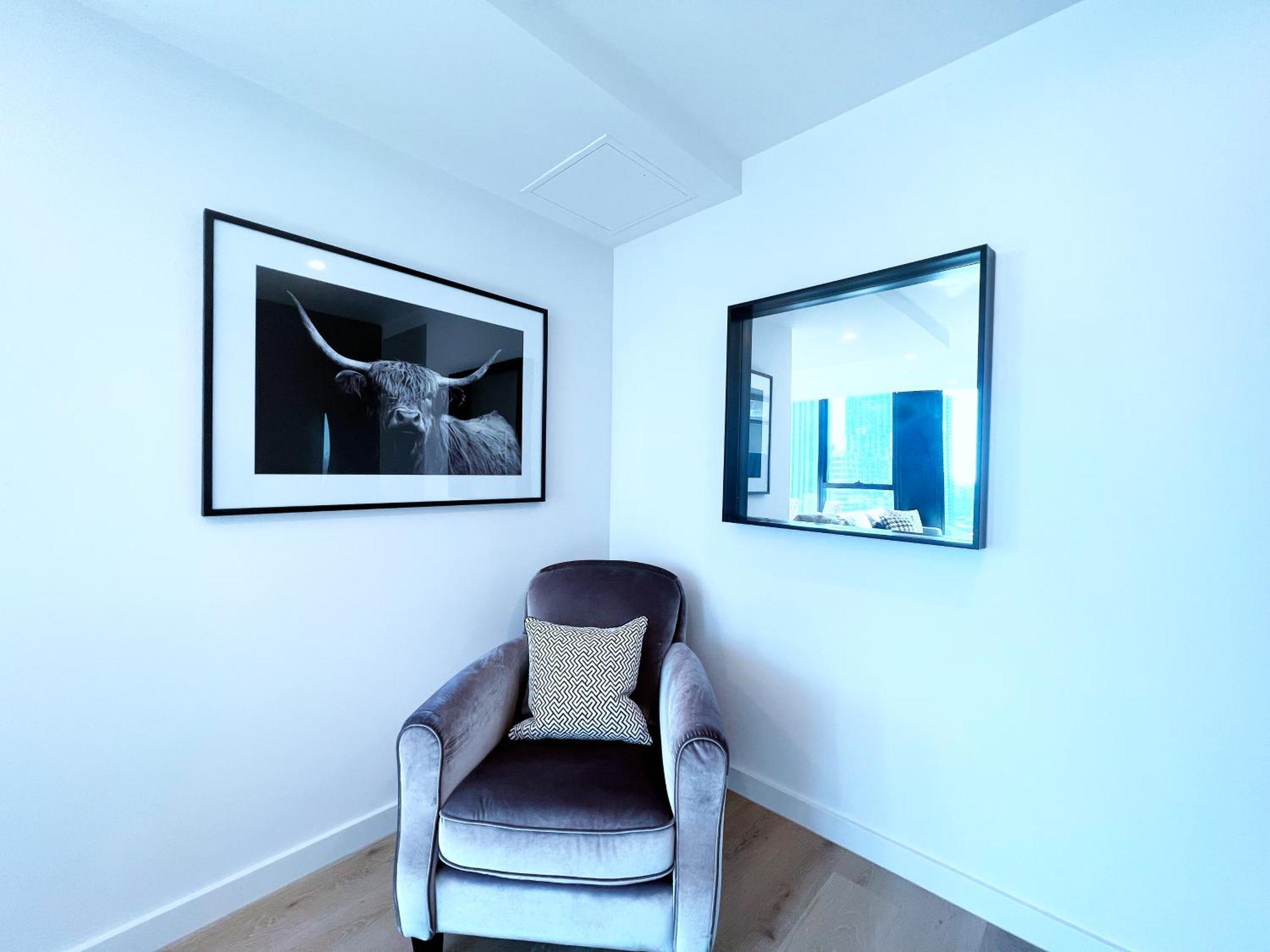 Beautiful 4b3b Cbd Free Wifi Apartment *